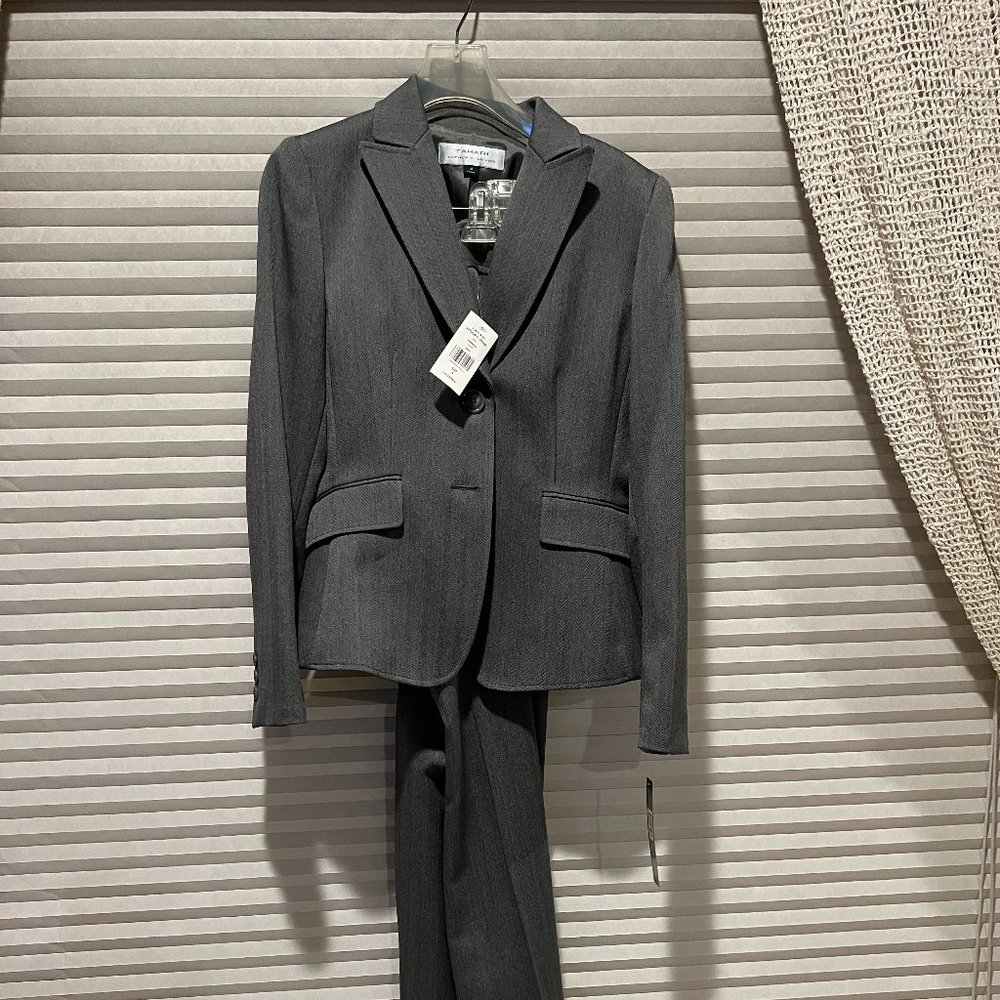 Grey Tahari Pant Suit  NWT